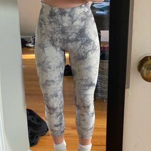 Lululemon marble leggings
